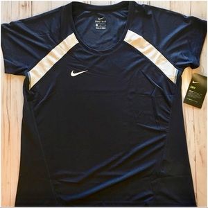 Nike Dri-Fit Top (Size L) NWT
